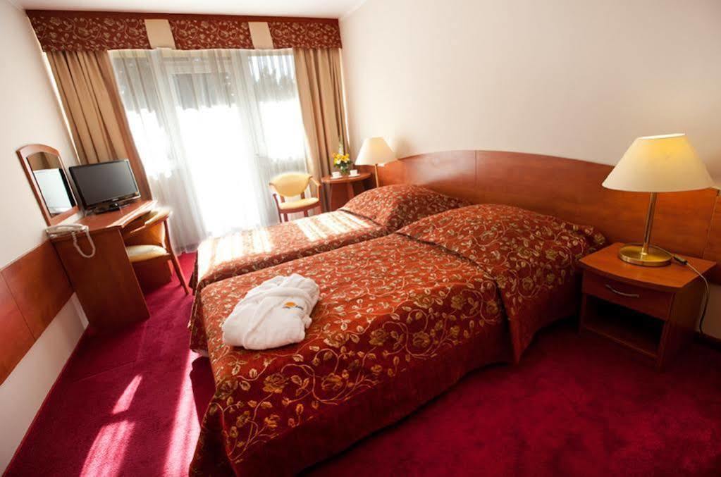 Jantar Medical Spa Dziwnowek Luaran gambar